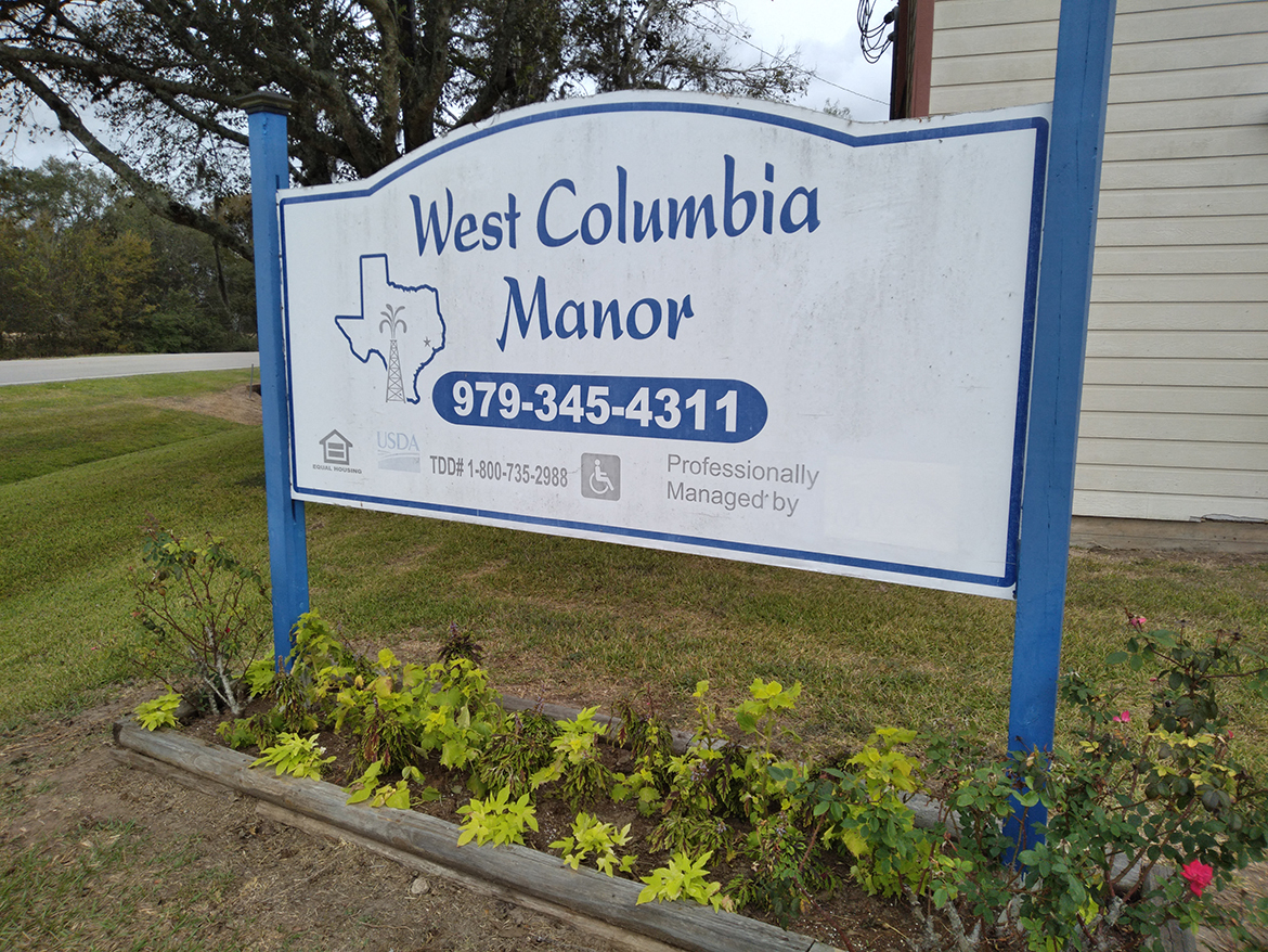 Photos and Video of West Columbia Manor in West Columbia, TX